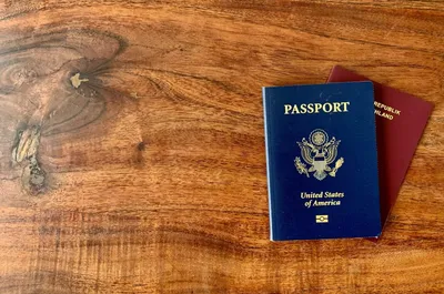 Tener un hijo en el extranjero como americana | Papelería, pasaportes y proceso