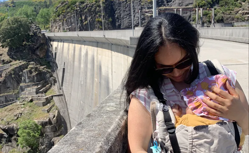 Featured image for Cómo Viajé por 7 Países Durante el Primer Año de Mi Hija