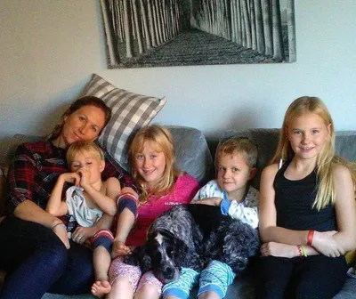 Jane del Reino Unido | Criando Hijos en 3 Países, Emprendedora y Por Qué Alemania es Su Hogar
